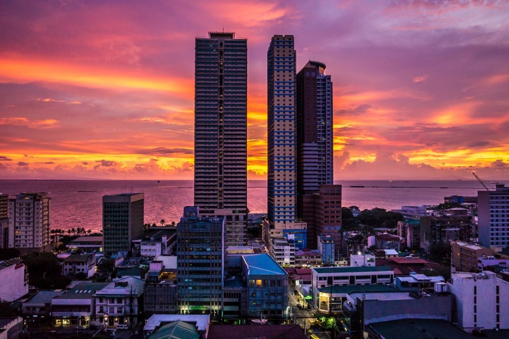 manila bay city and sunset view