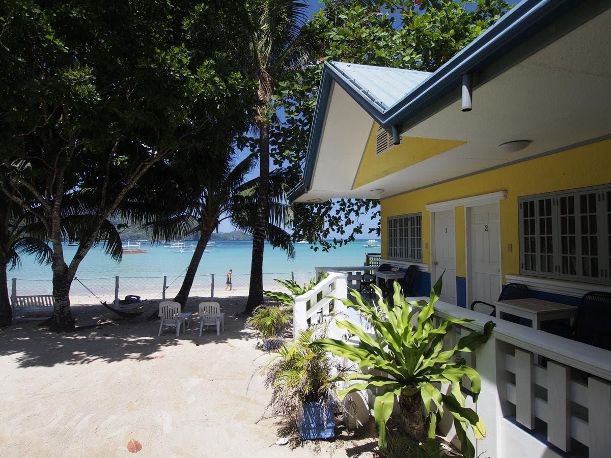 Marygold Beachfront Inn