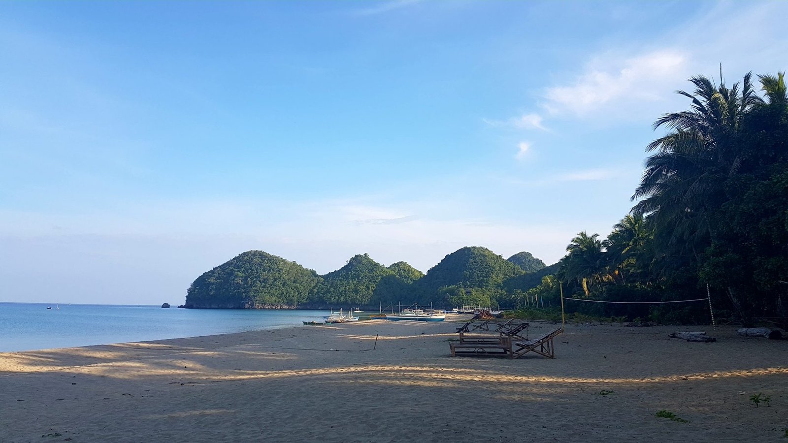 Sipalay suger beach