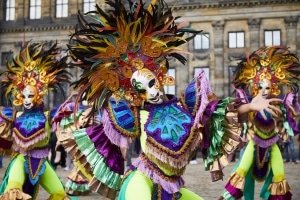 masskara dansers in amsterdam