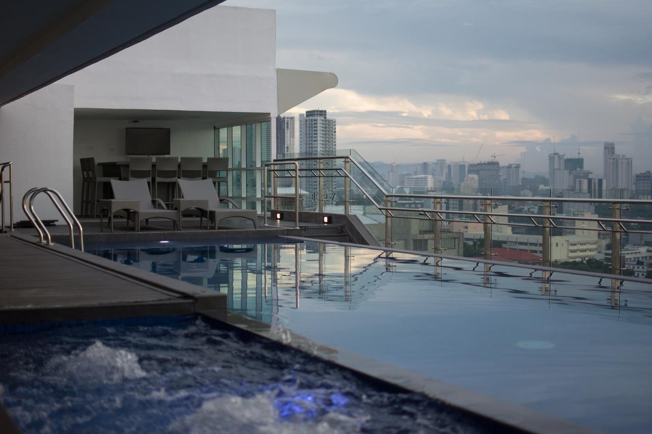 rooftop pool hotel cebu view